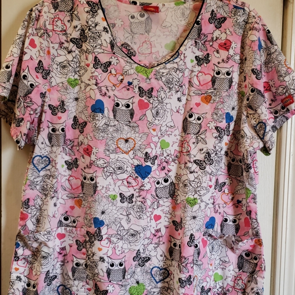 Scrub top